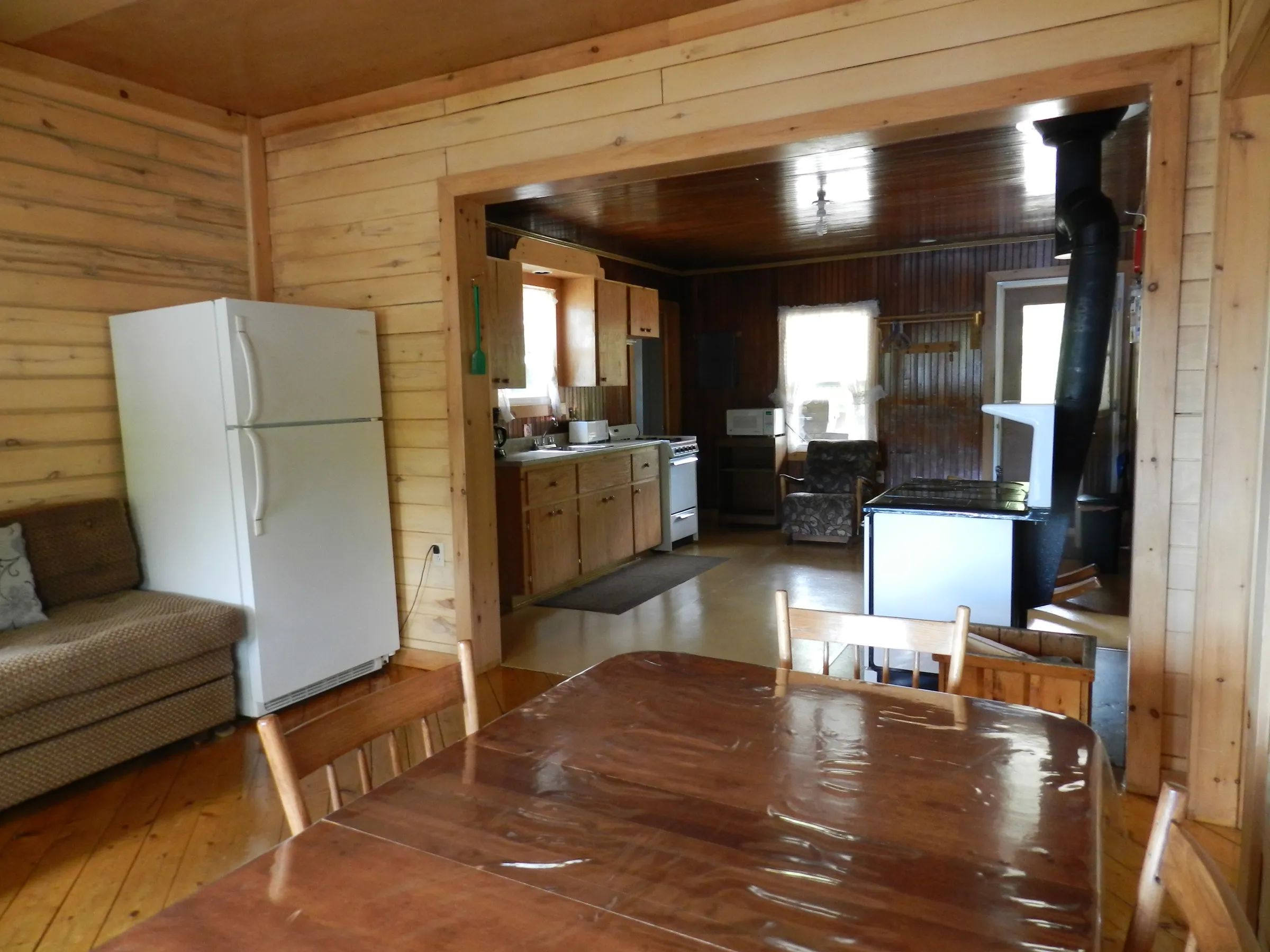 Chalet Raymond — Domaine Chasse et Pêche Gaudias Foster – Domaine Chasse et Pêche Gaudias Foster