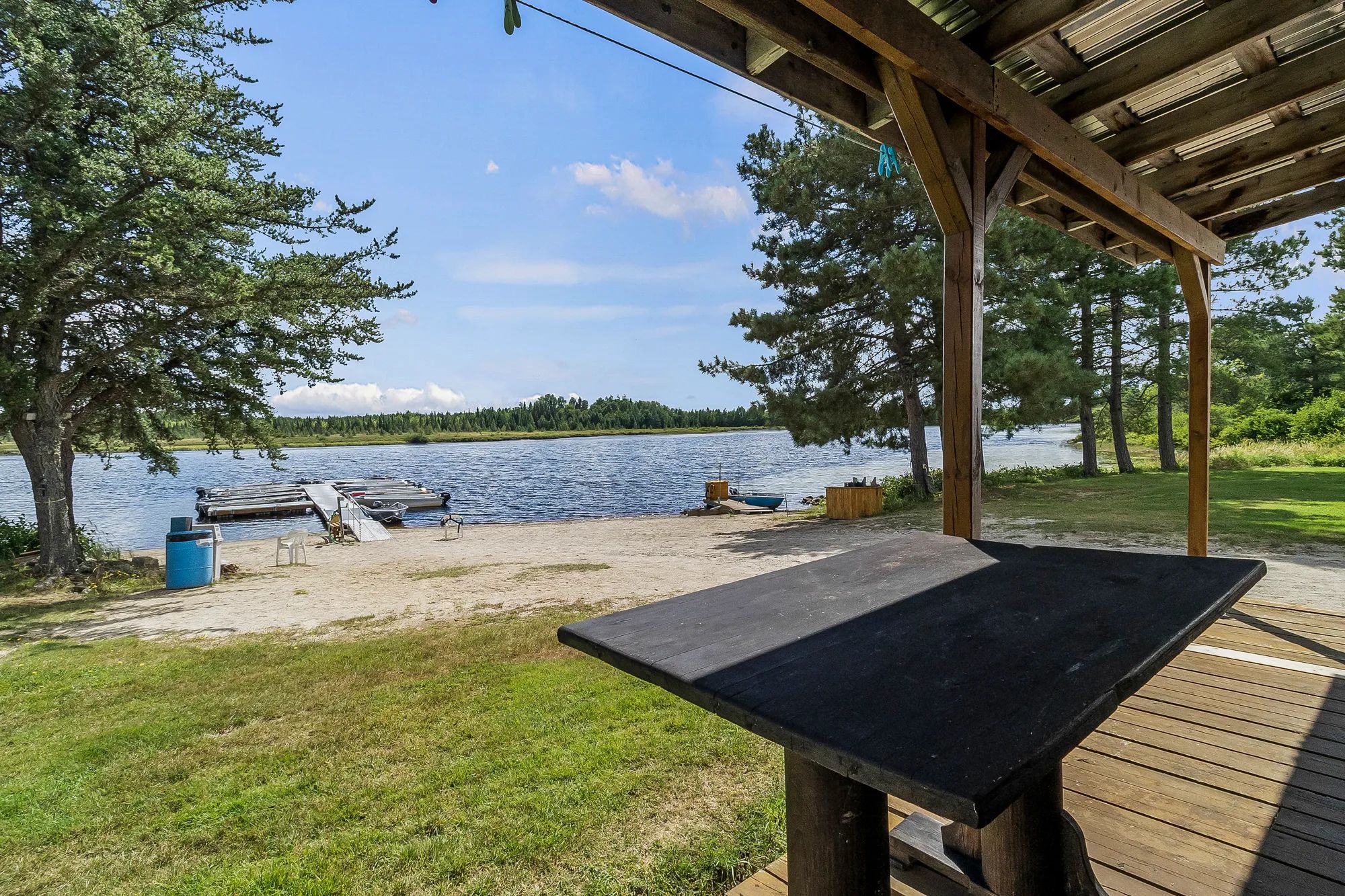 Cabin Le Papillon — Domaine d'Oskelaneo – Domaine d'Oskelaneo