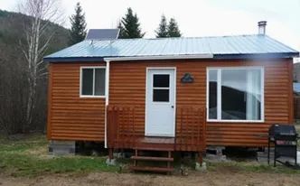 CHALET HIRONDELLE – Domaine du Canyon