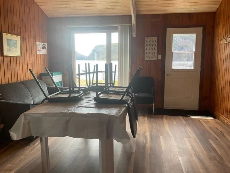 HIRONDELLE CABIN — Domaine du Canyon – Domaine du Canyon