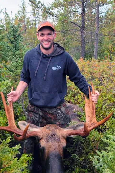 Chasse sur territoire exclusif chez Domaine du Canyon, Côte-Nord, Québec