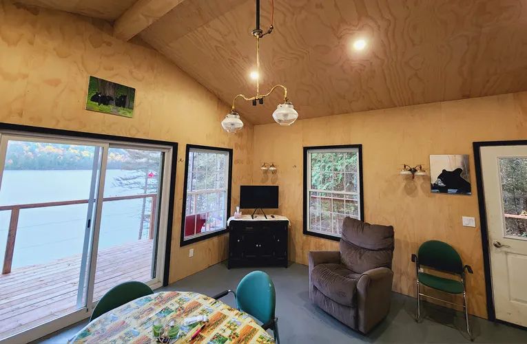 Cottage #6 – Bryson Lake Lodge