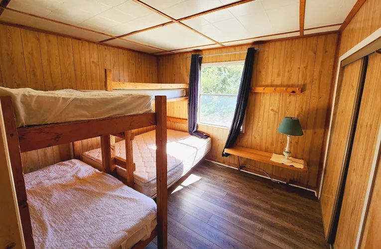 Chalet  #12 — Domaine du Lac Bryson – Domaine du Lac Bryson
