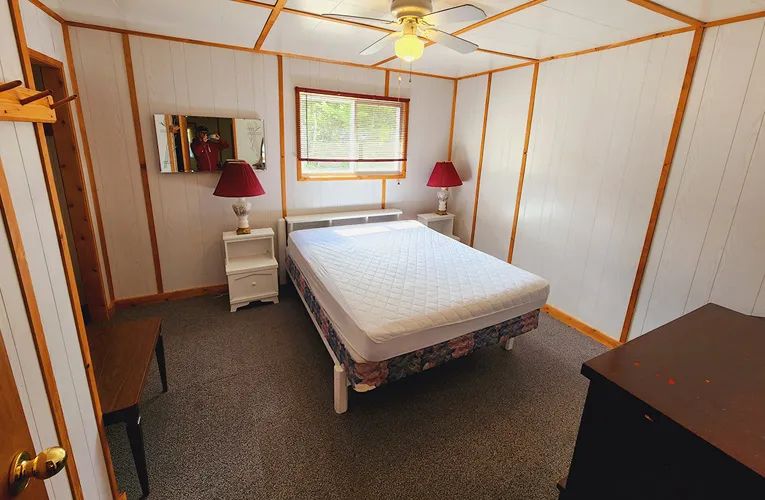 Suite A — Bryson Lake Lodge – Bryson Lake Lodge
