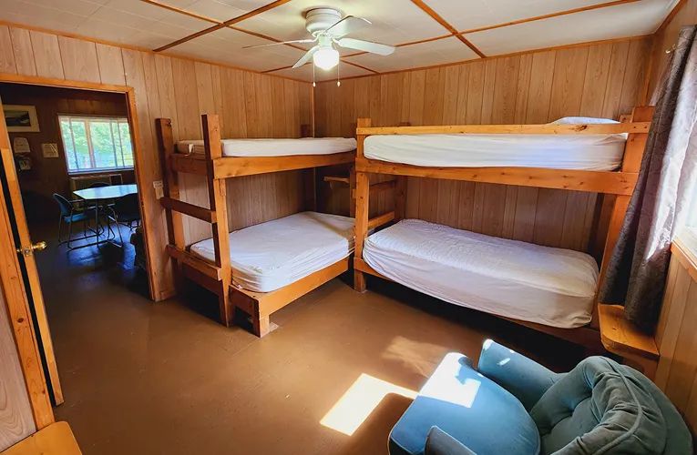Suite B — Bryson Lake Lodge – Bryson Lake Lodge