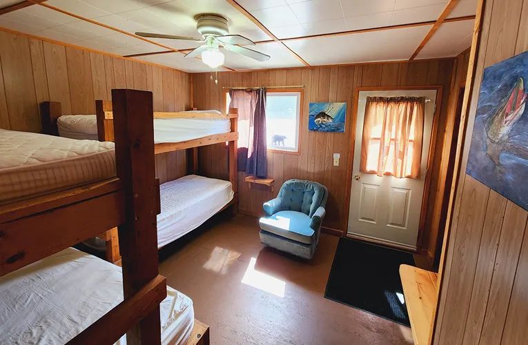 Suite B — Bryson Lake Lodge – Bryson Lake Lodge