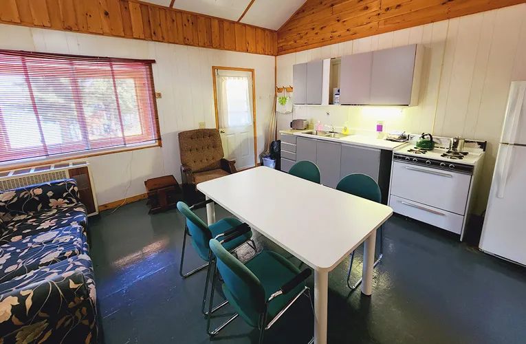 Suite C — Bryson Lake Lodge – Bryson Lake Lodge