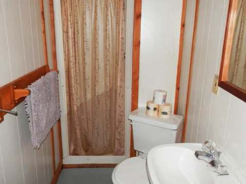 Suite E – Domaine du Lac Bryson