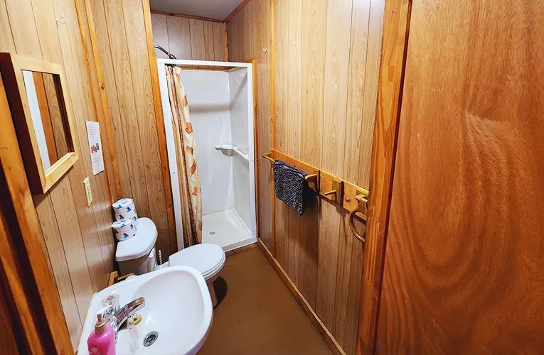 Suite F — Domaine du Lac Bryson – Domaine du Lac Bryson