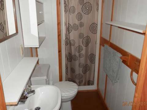 Suite H – Bryson Lake Lodge