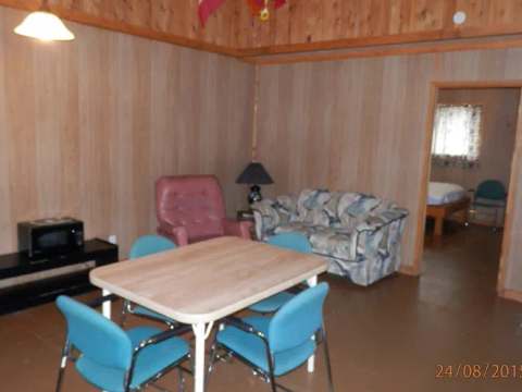Suite H – Bryson Lake Lodge