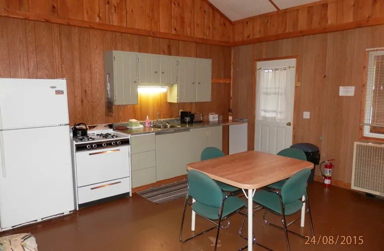 Suite H — Bryson Lake Lodge – Bryson Lake Lodge