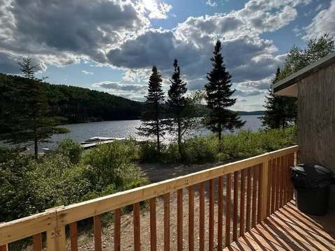 Chalet Huard – Domaine du Lac Kergus
