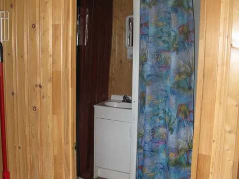 Chalet Loutre – Domaine du Lac Kergus