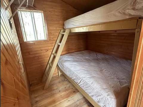 Chalet Renard – Domaine du Lac Kergus