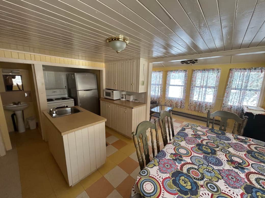 Cabin Cottage #13 - 2 Rooms — Domaine du Lac Malloon – Domaine du Lac Malloon