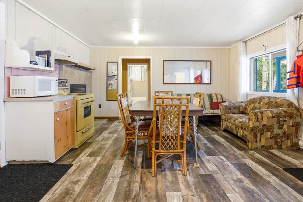 Cabin Cottage #15 - 4 Rooms — Domaine du Lac Malloon – Domaine du Lac Malloon