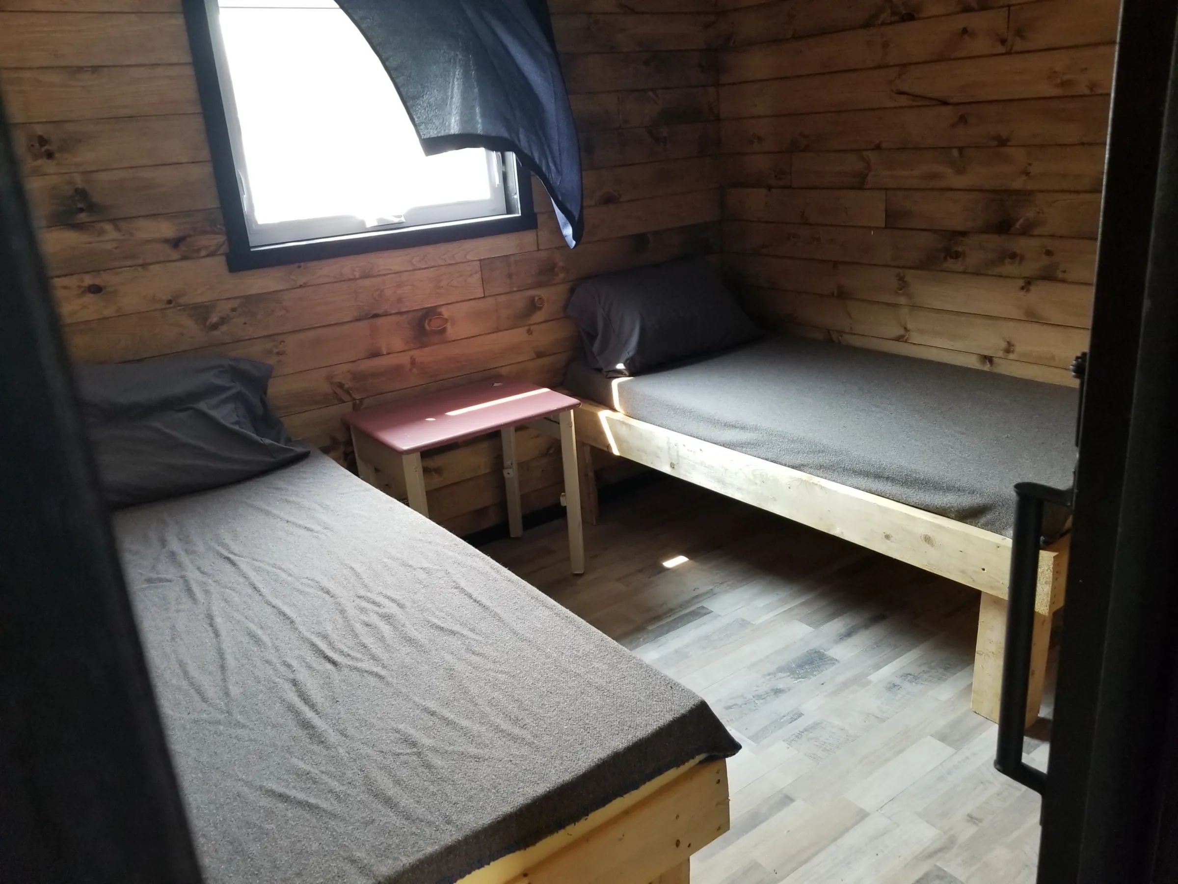 CHALET FAUCON – Domaine du Lac Parent