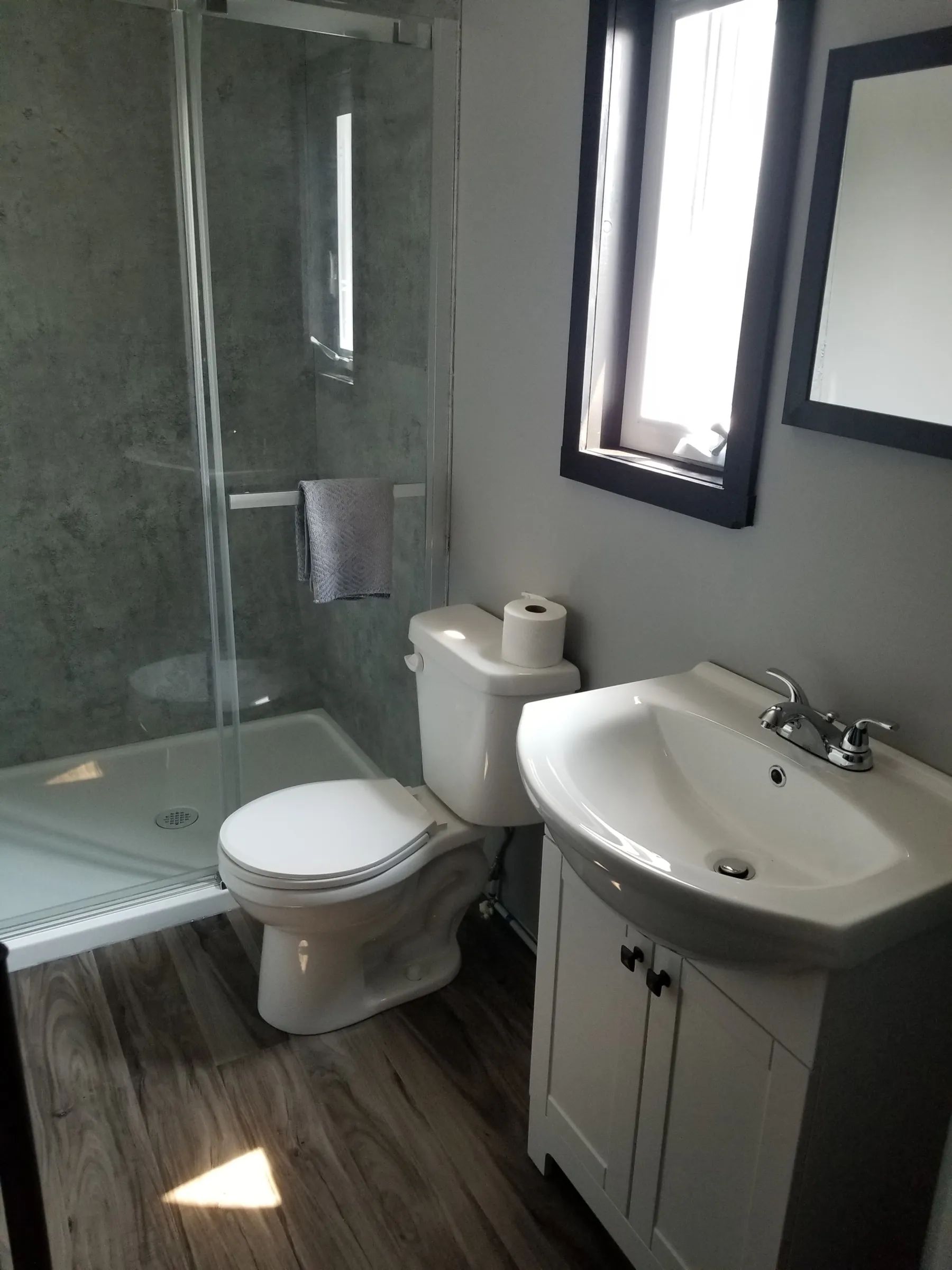 CHALET FAUCON – Domaine du Lac Parent