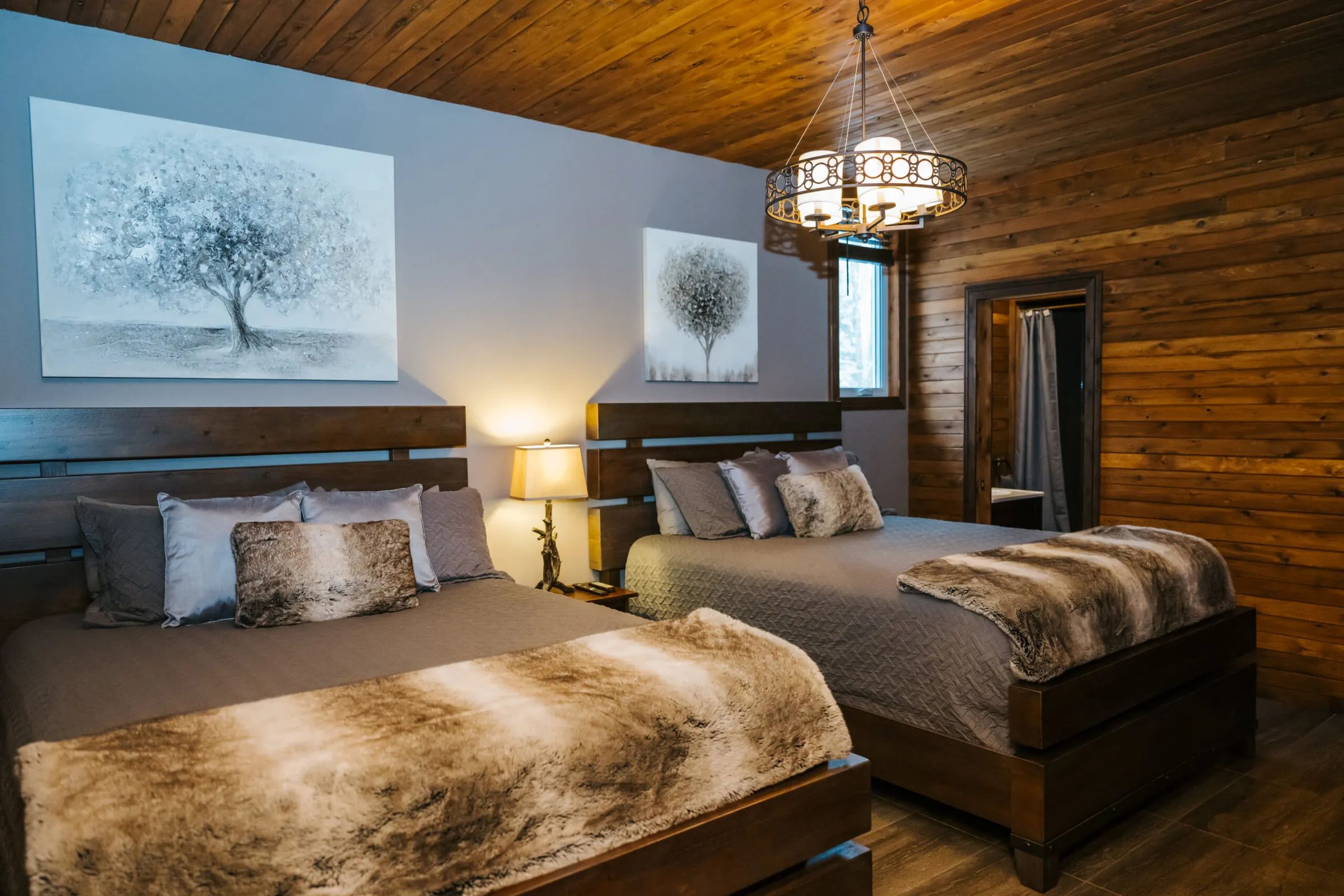Chambre au lodge — Domaine la Vallee des Rosiers - Escapade Huskimo – Domaine la Vallee des Rosiers - Escapade Huskimo
