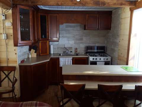 CABIN 4 - LE PIC MACULÉ – Domaine le Pic-Bois