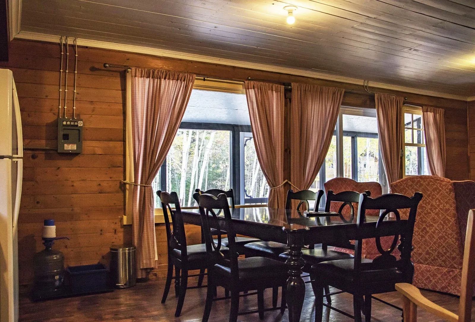 CHALET 6 - LE PIC MINEUR — Domaine le Pic-Bois – Domaine le Pic-Bois