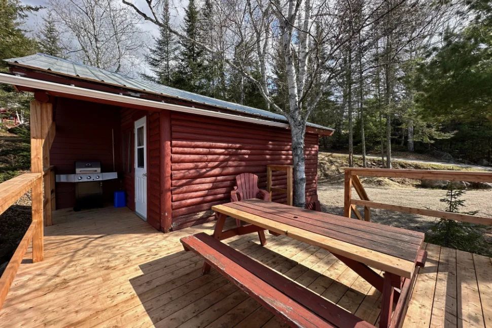 CHALET 1 — Pourvoirie Dorval Lodge – Pourvoirie Dorval Lodge