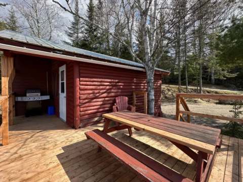 CHALET 1 – Pourvoirie Dorval Lodge