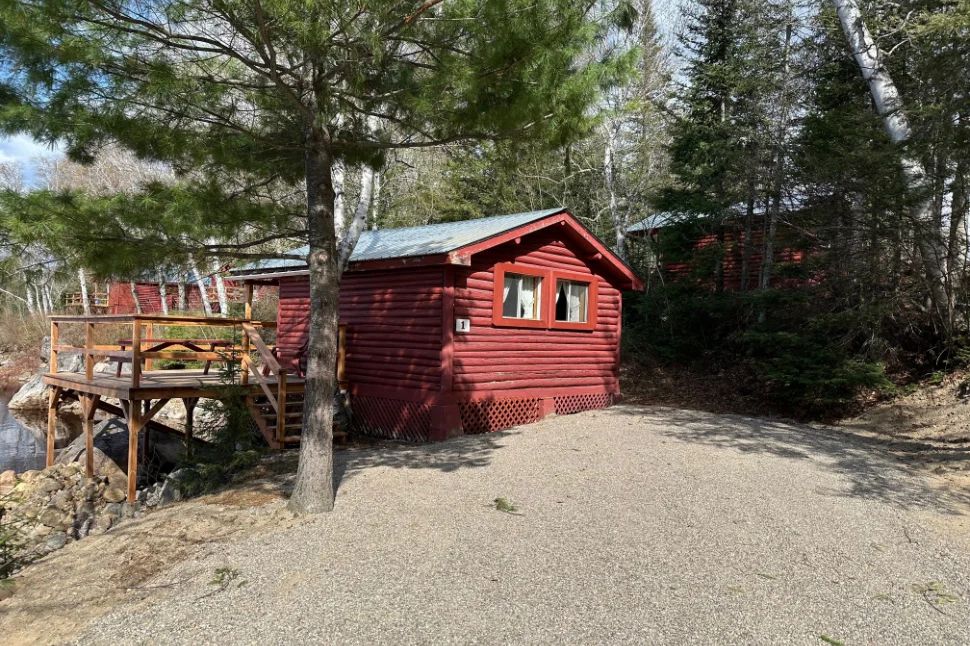 CHALET 1 — Pourvoirie Dorval Lodge – Pourvoirie Dorval Lodge