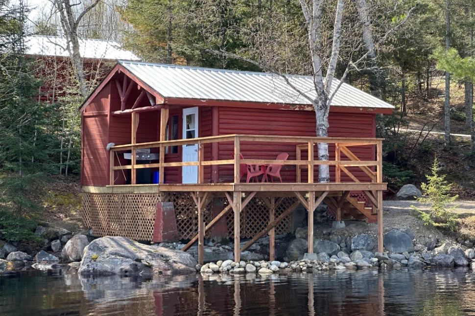 CHALET 1 — Pourvoirie Dorval Lodge – Pourvoirie Dorval Lodge