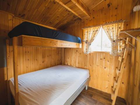 CHALET 1 – Pourvoirie Dorval Lodge