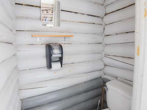 CHALET 11 – Pourvoirie Dorval Lodge