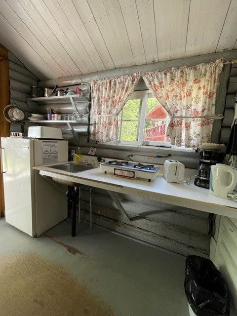 CHALET 11 — Pourvoirie Dorval Lodge – Pourvoirie Dorval Lodge