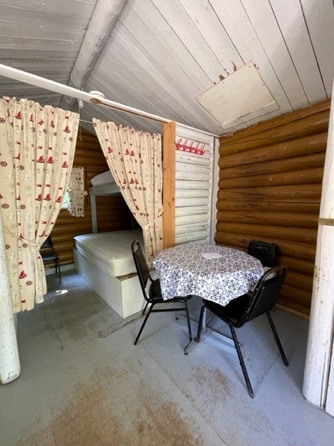 CHALET 11 – Pourvoirie Dorval Lodge
