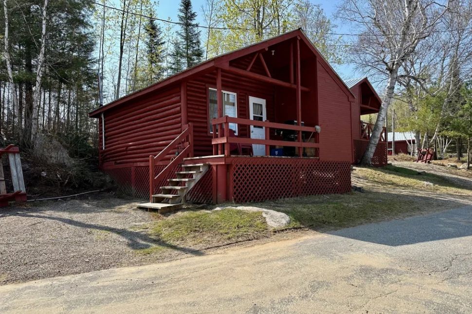 CHALET 12 – Pourvoirie Dorval Lodge