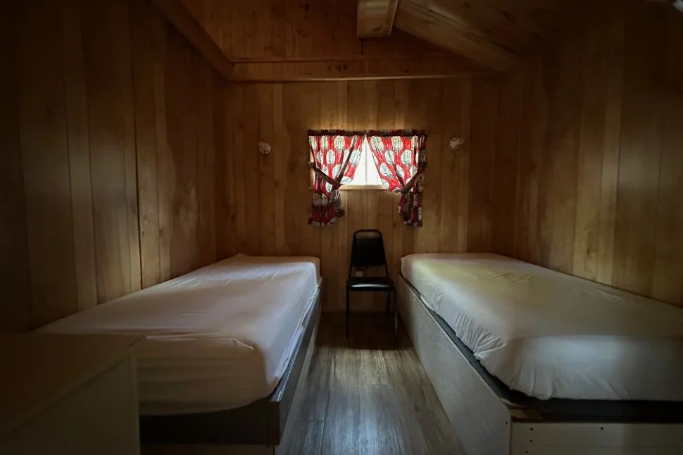 CHALET 12 – Pourvoirie Dorval Lodge