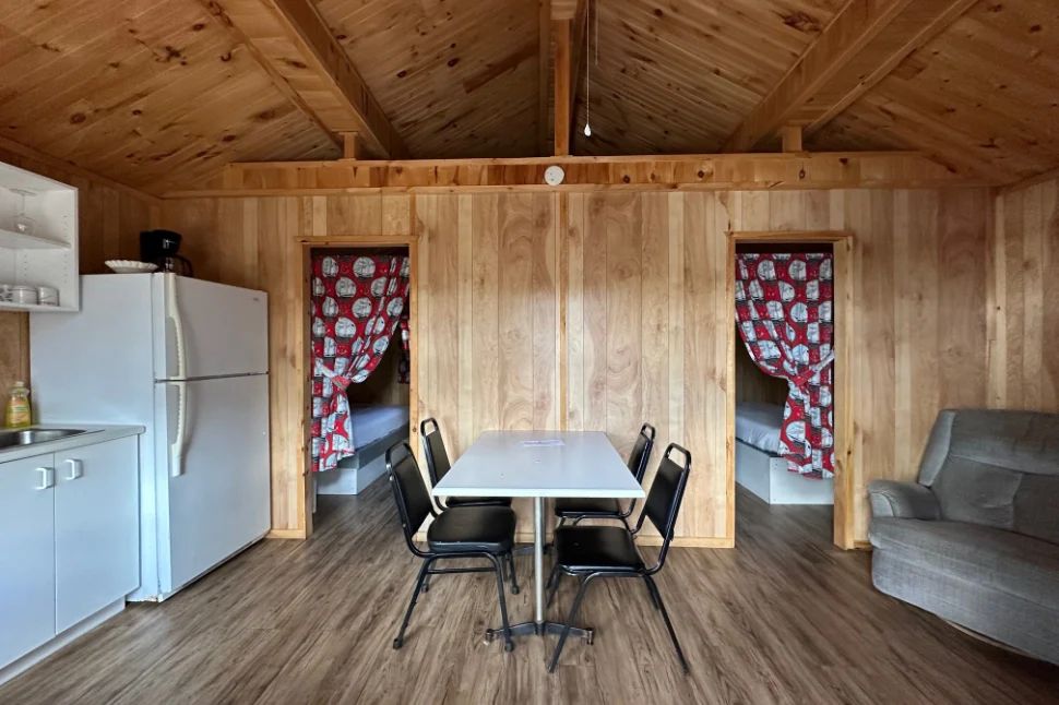 CHALET 12 — Pourvoirie Dorval Lodge – Pourvoirie Dorval Lodge