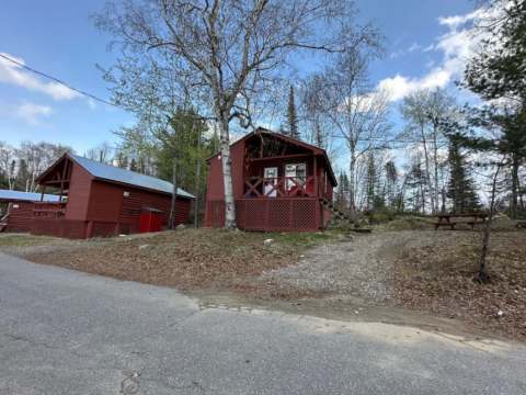 CHALET 14 – Pourvoirie Dorval Lodge