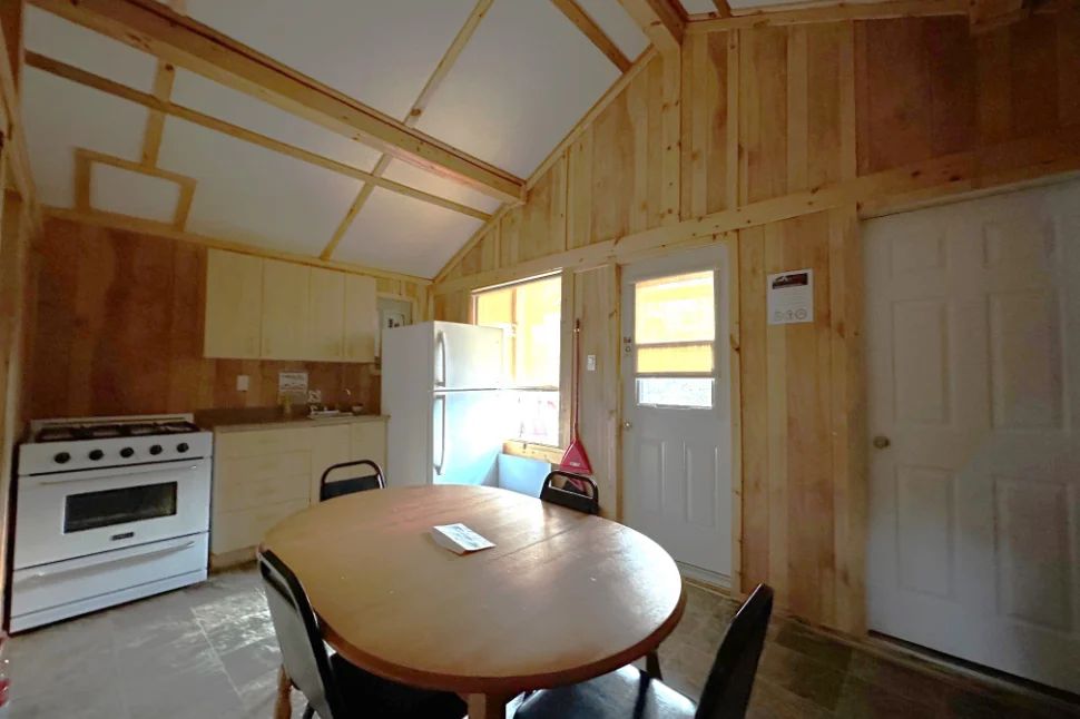 CHALET 14 — Pourvoirie Dorval Lodge – Pourvoirie Dorval Lodge