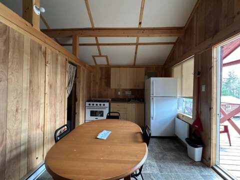CHALET 14 – Pourvoirie Dorval Lodge