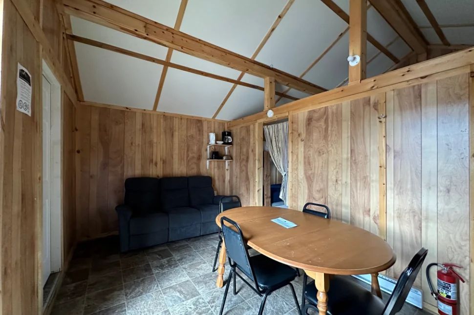 CHALET 14 – Pourvoirie Dorval Lodge