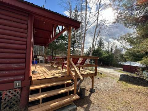 CHALET 16 – Pourvoirie Dorval Lodge
