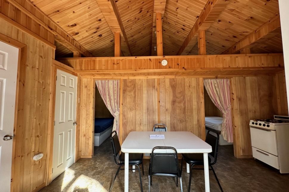 CHALET 16 – Pourvoirie Dorval Lodge