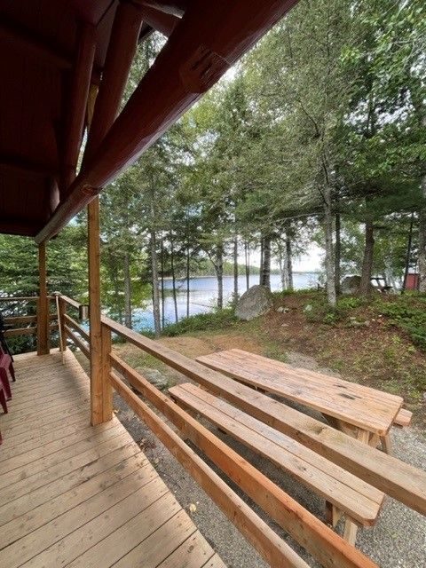 COTTAGE 2 – Pourvoirie Dorval Lodge