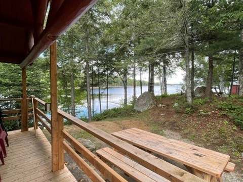 COTTAGE 2 – Pourvoirie Dorval Lodge