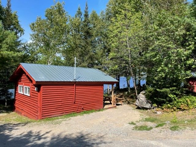 Cabin COTTAGE 2 — Pourvoirie Dorval Lodge – Pourvoirie Dorval Lodge