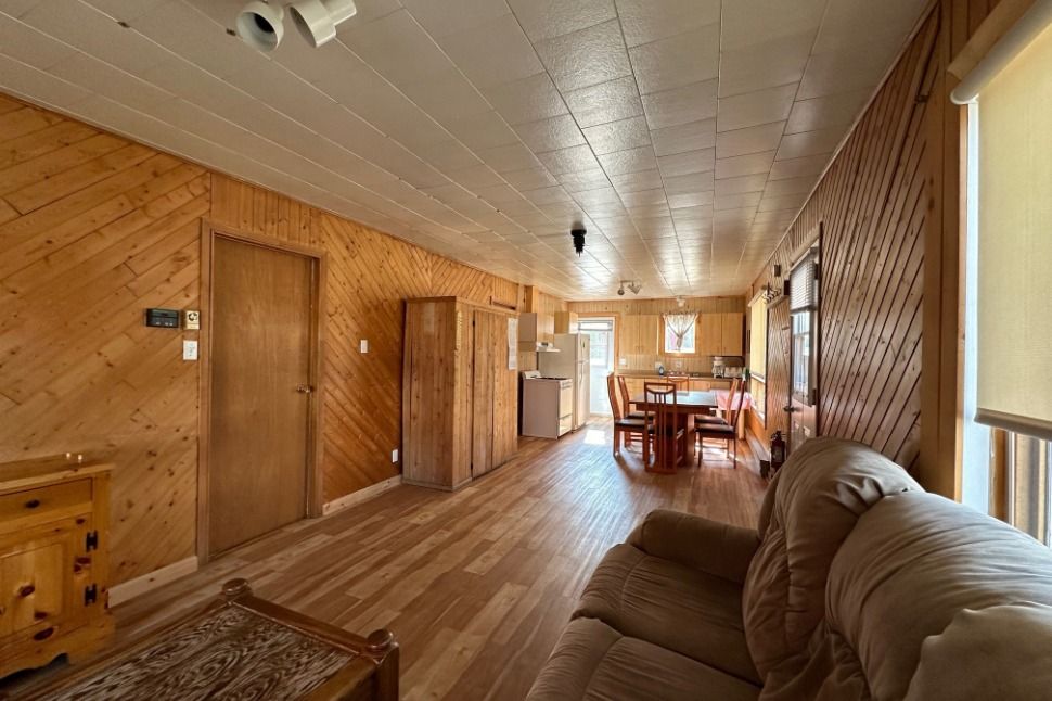 CHALET 22 — Pourvoirie Dorval Lodge – Pourvoirie Dorval Lodge