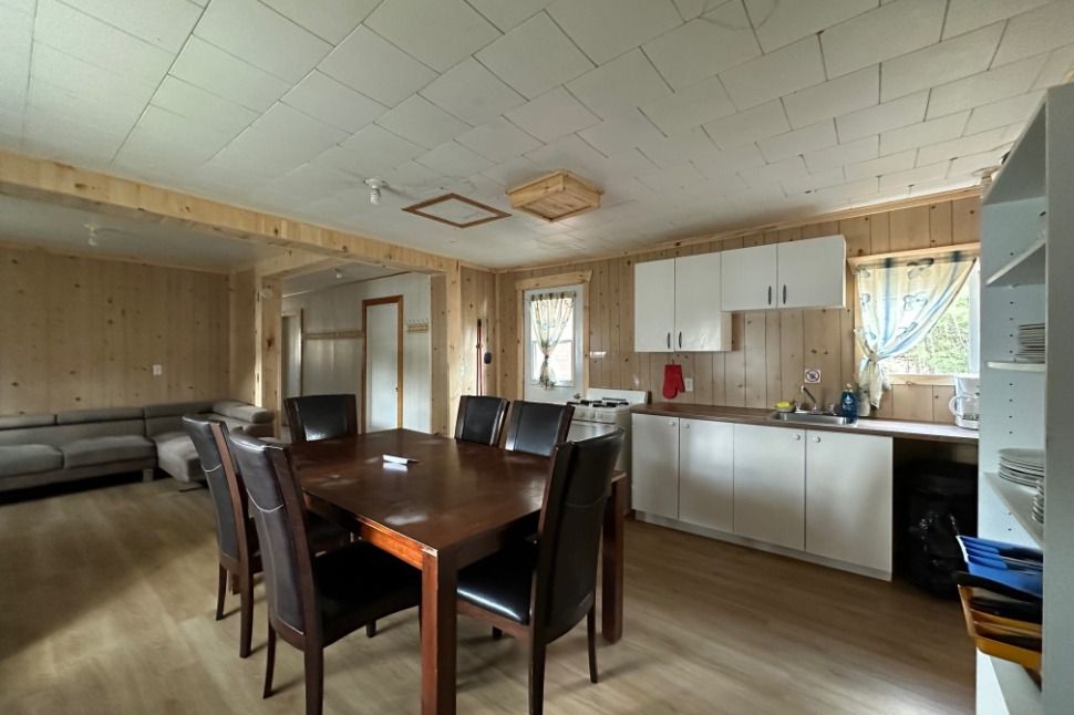 CHALET 26 – Pourvoirie Dorval Lodge