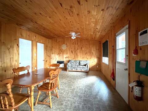 CHALET 27 – Pourvoirie Dorval Lodge