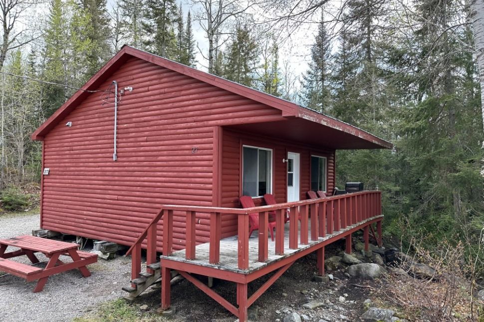 CHALET 27 – Pourvoirie Dorval Lodge